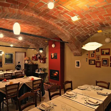 Country house Cascina Il Convivio